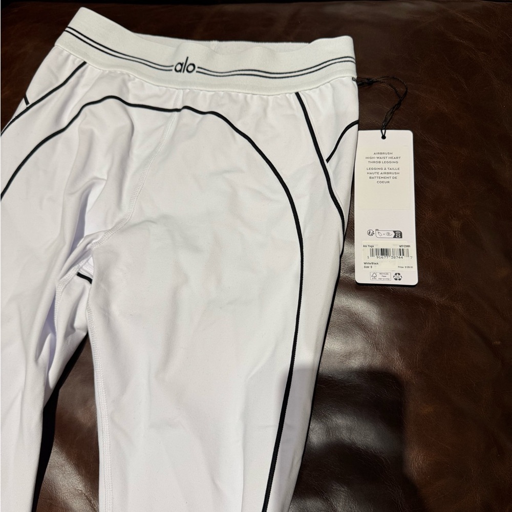 ALO Yoga Airbrush High-Waist Heart Throb Legging